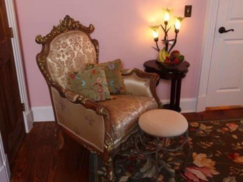 Chestnut Hill Bed & Breakfast 橙郡 外观 照片